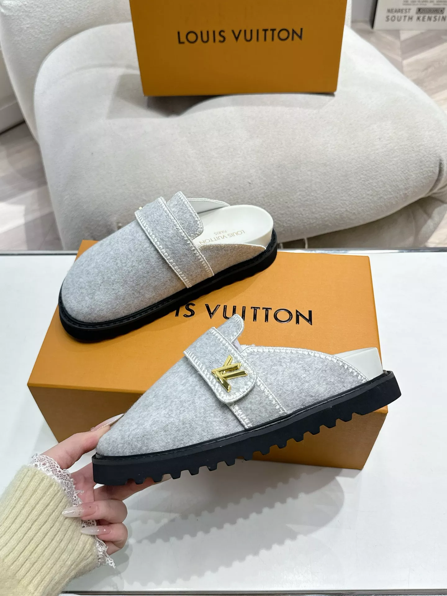 louis vuitton chaussons pour femme s_12a26b73